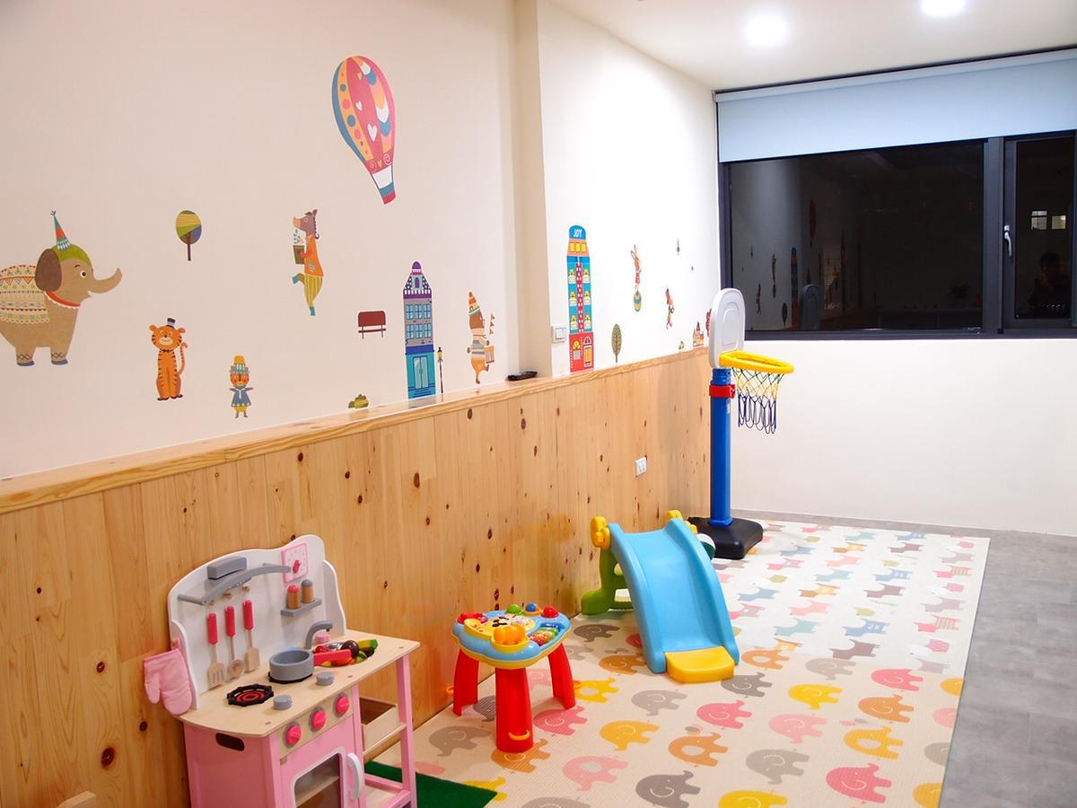 23 Here B&B Hualien City Ngoại thất bức ảnh